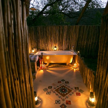 ホテルThe Hide Safari Camp Dete エクステリア 写真