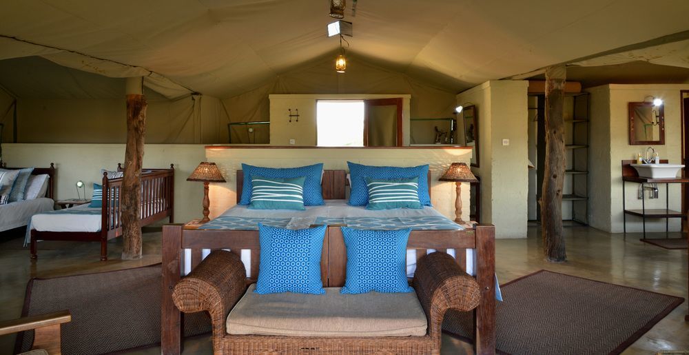 ホテルThe Hide Safari Camp Dete エクステリア 写真