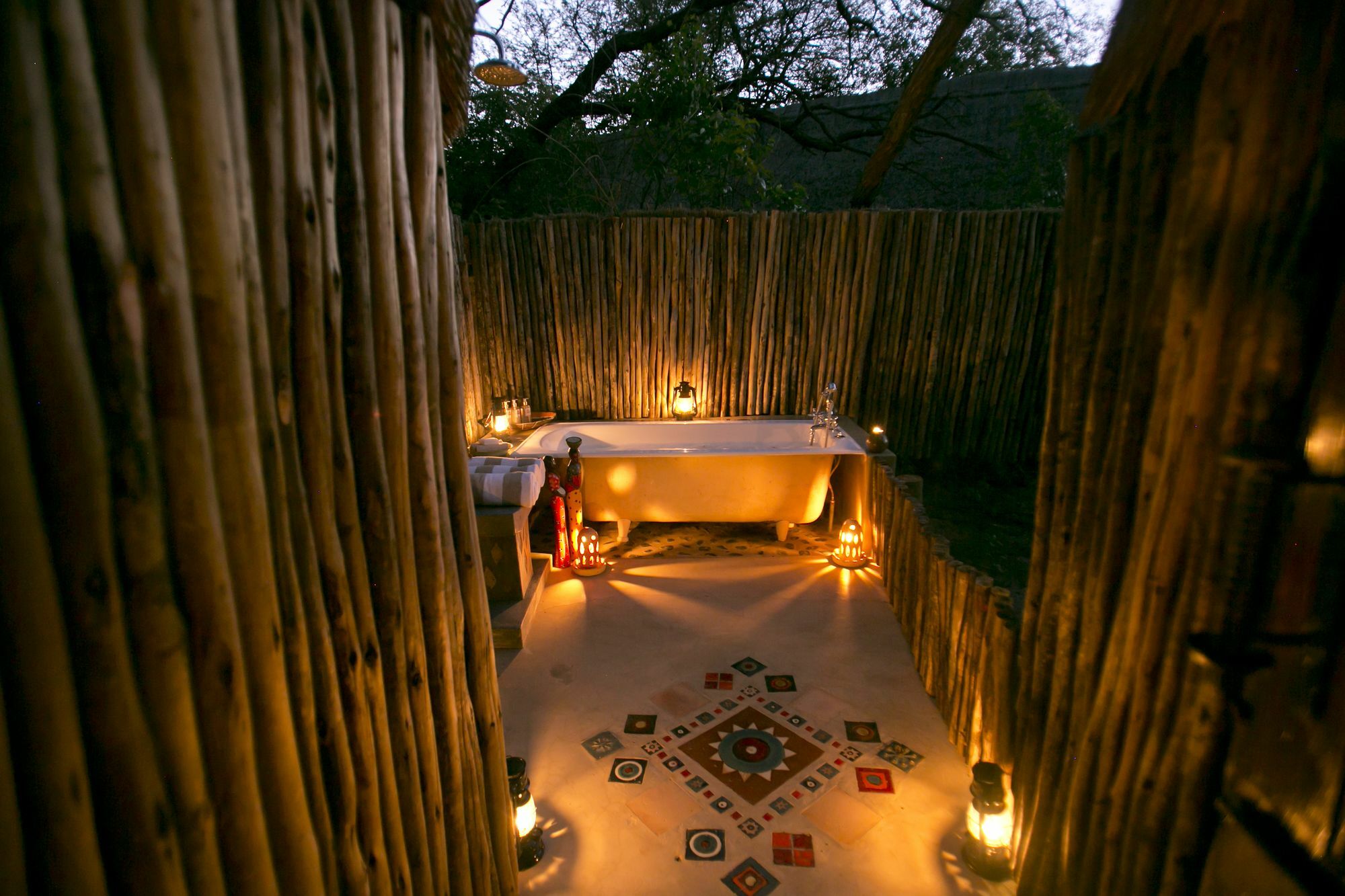 ホテルThe Hide Safari Camp Dete エクステリア 写真